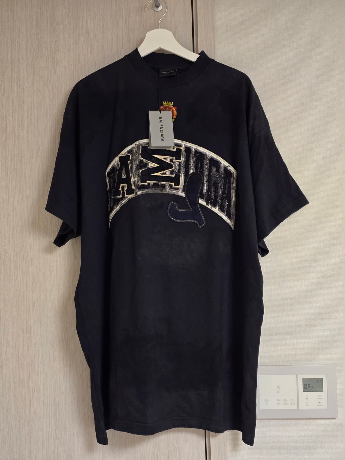 발렌시아가 스케이터 티셔츠 블랙 3 새제품 상품이미지2