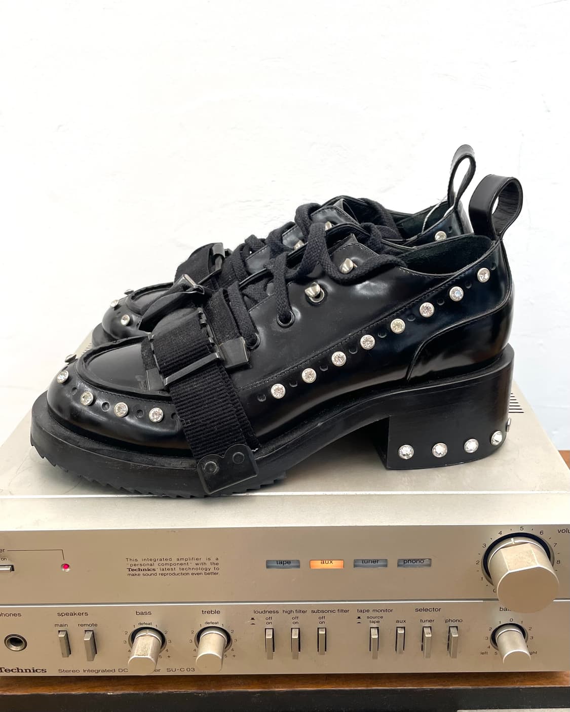 [245] N21 넘버투애니원 스터드 구두 상품이미지3