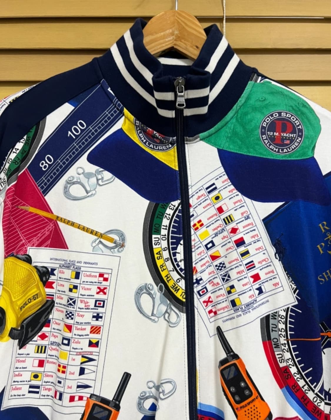  폴로랄프로렌그래픽 코튼집업점퍼 

 상품이미지2