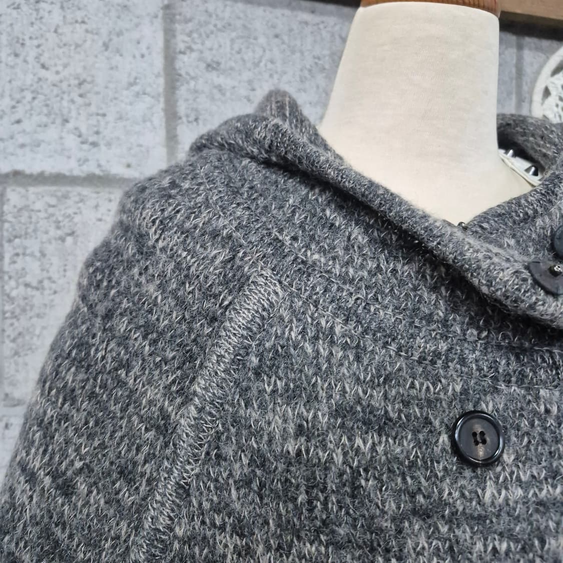 마쥬 니트 케이프 코트 상품이미지5