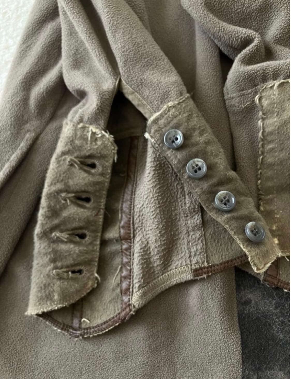 “Share Spirit” 00s Archive 상품이미지8