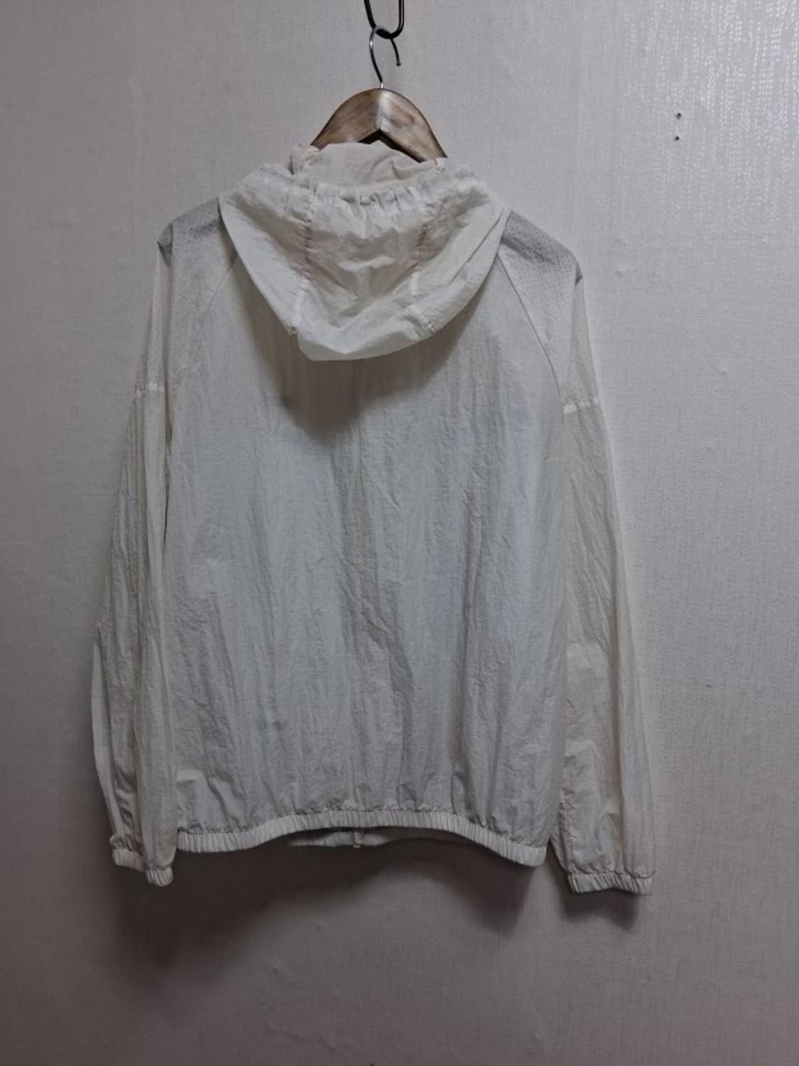 라코스테 아이보리 바람막이 후드점퍼 남성 L 상품이미지2