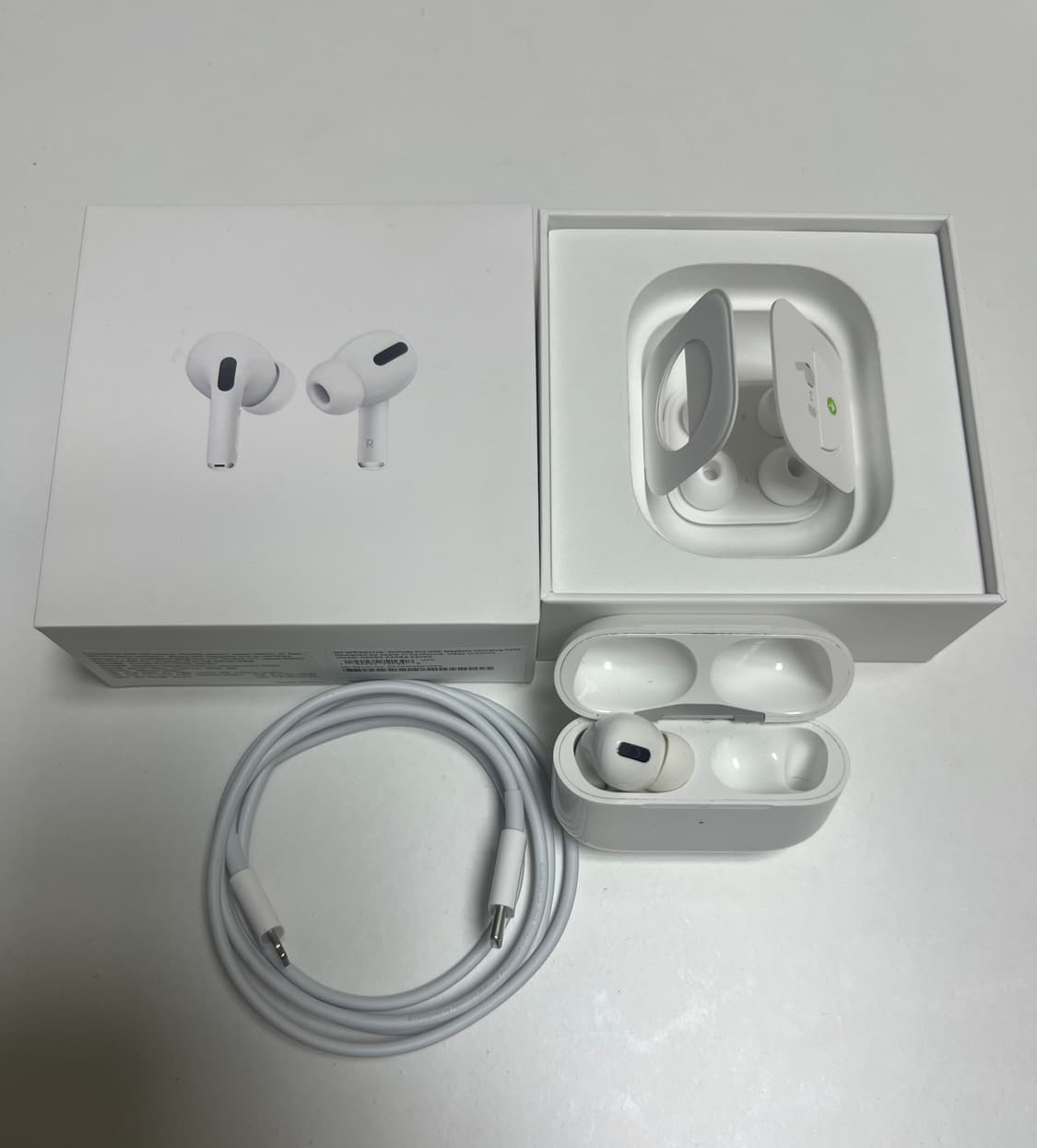 에어팟 프로1 본체  판매 상품이미지1