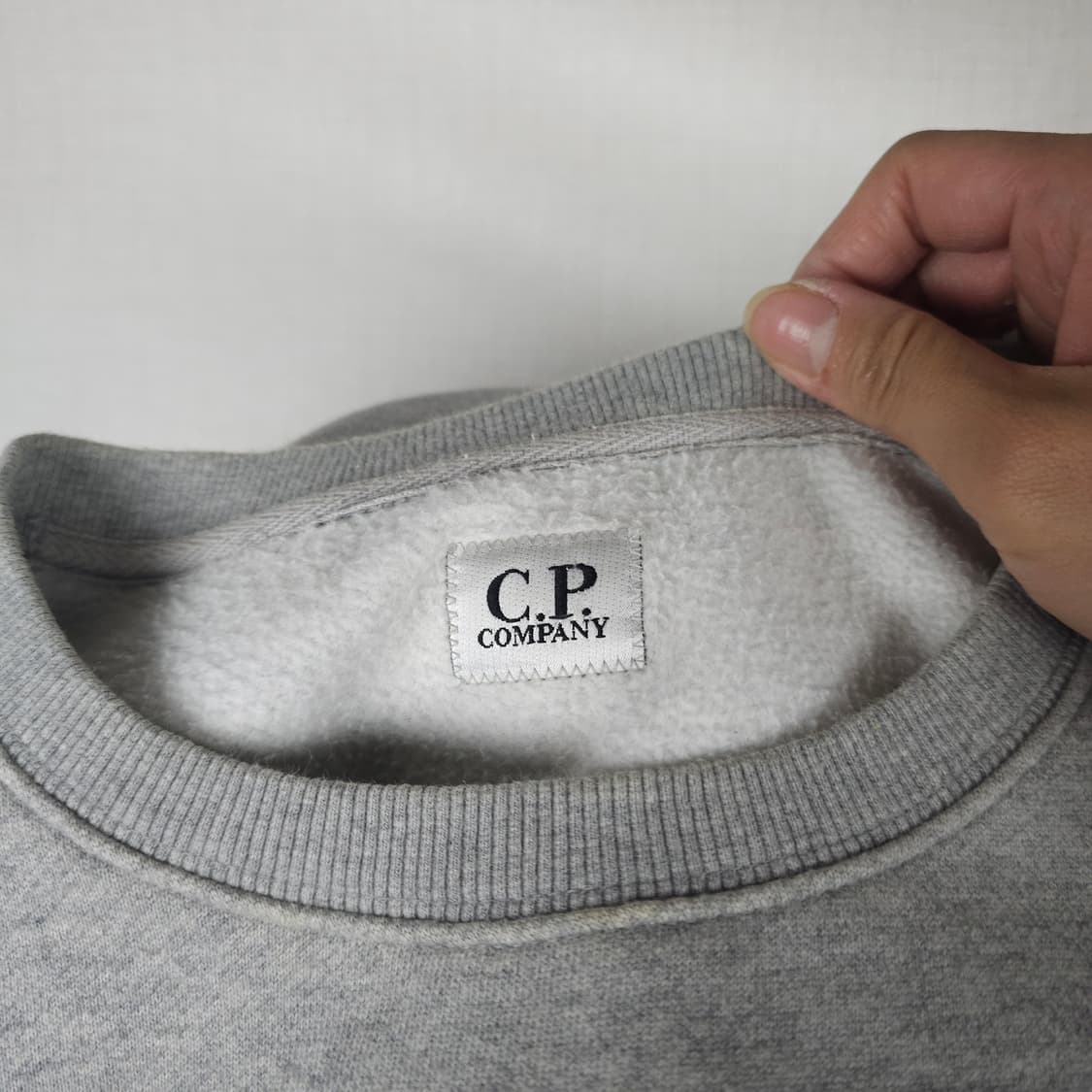 CP컴퍼니 맨투맨 남자105사이즈  상품이미지3
