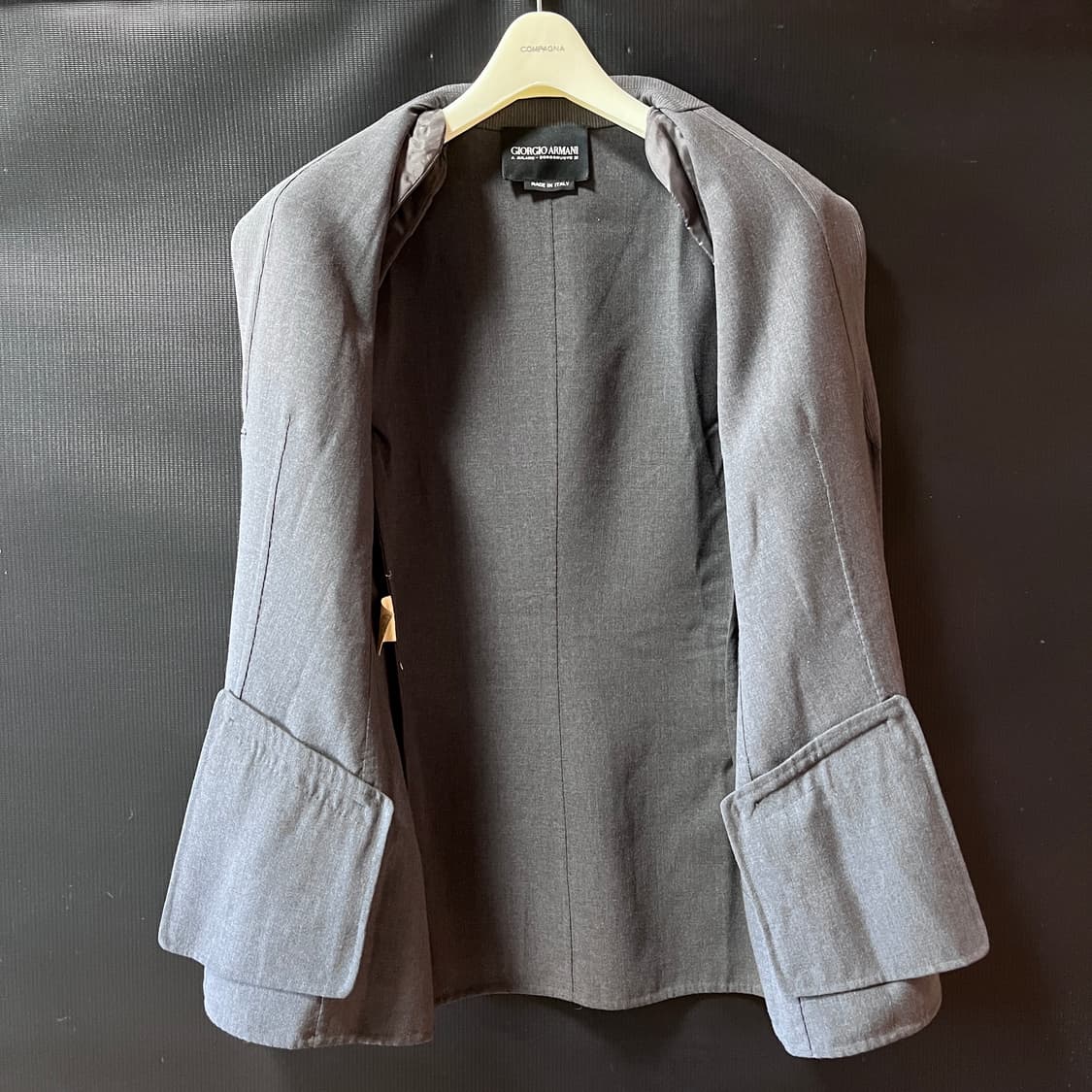 조르지오 아르마니 메인라인 S/S 테일러드 자켓  상품이미지9