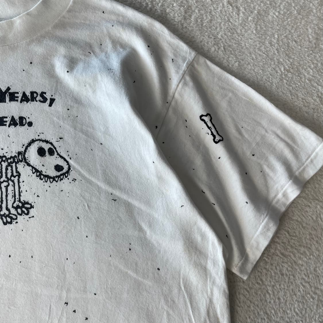 90s In Dog Years, I’m Dead 싱글스티치 반팔 티셔츠  상품이미지5