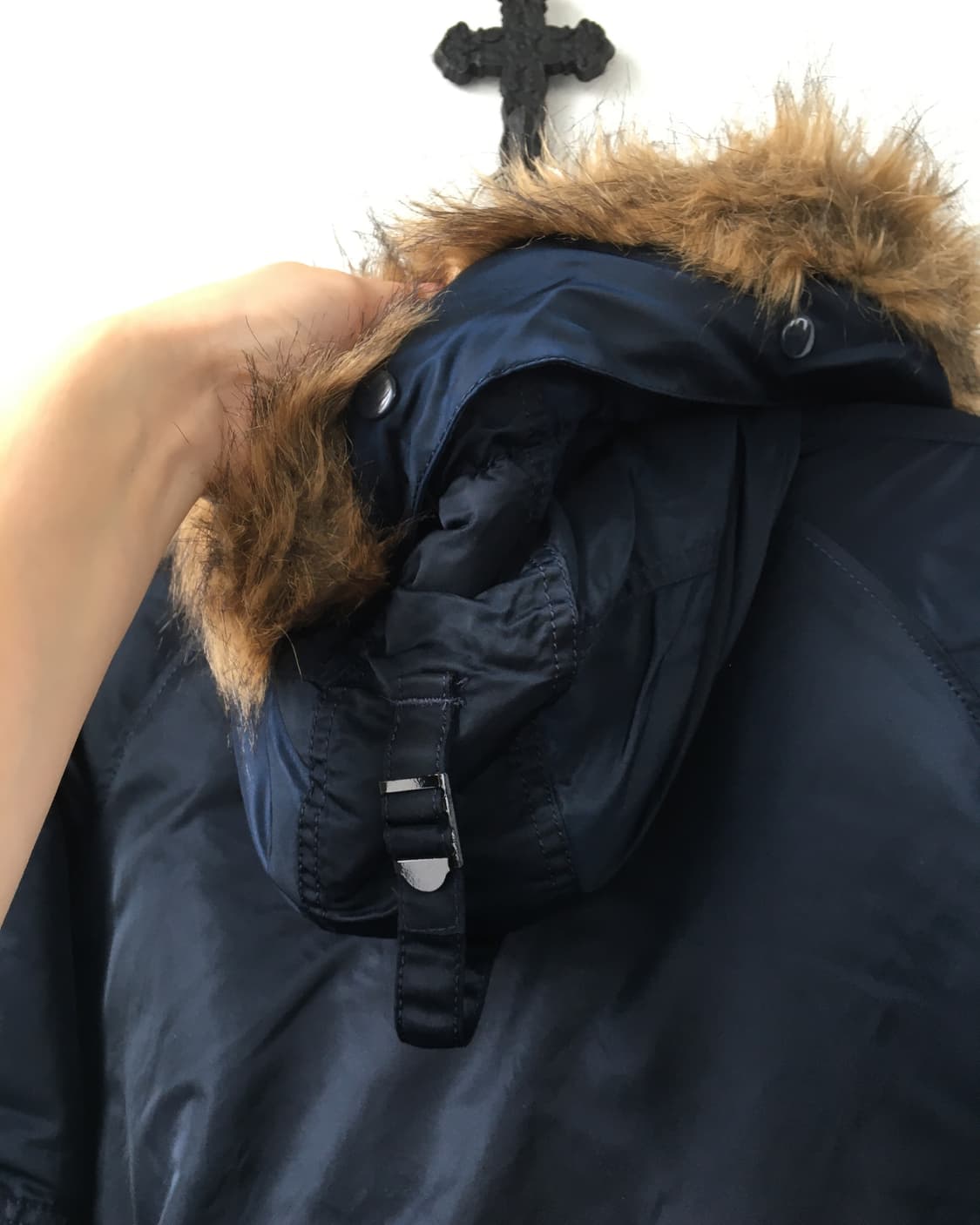 Alpha inderstries navy fake fur hood jum 상품이미지5