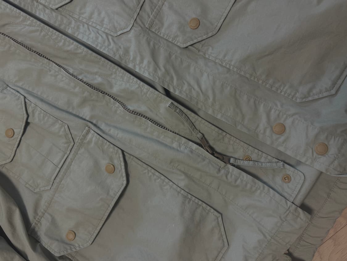 엔지니어드가먼츠  아틀란틱 m 카키 컬러 판매합니다 상품이미지3