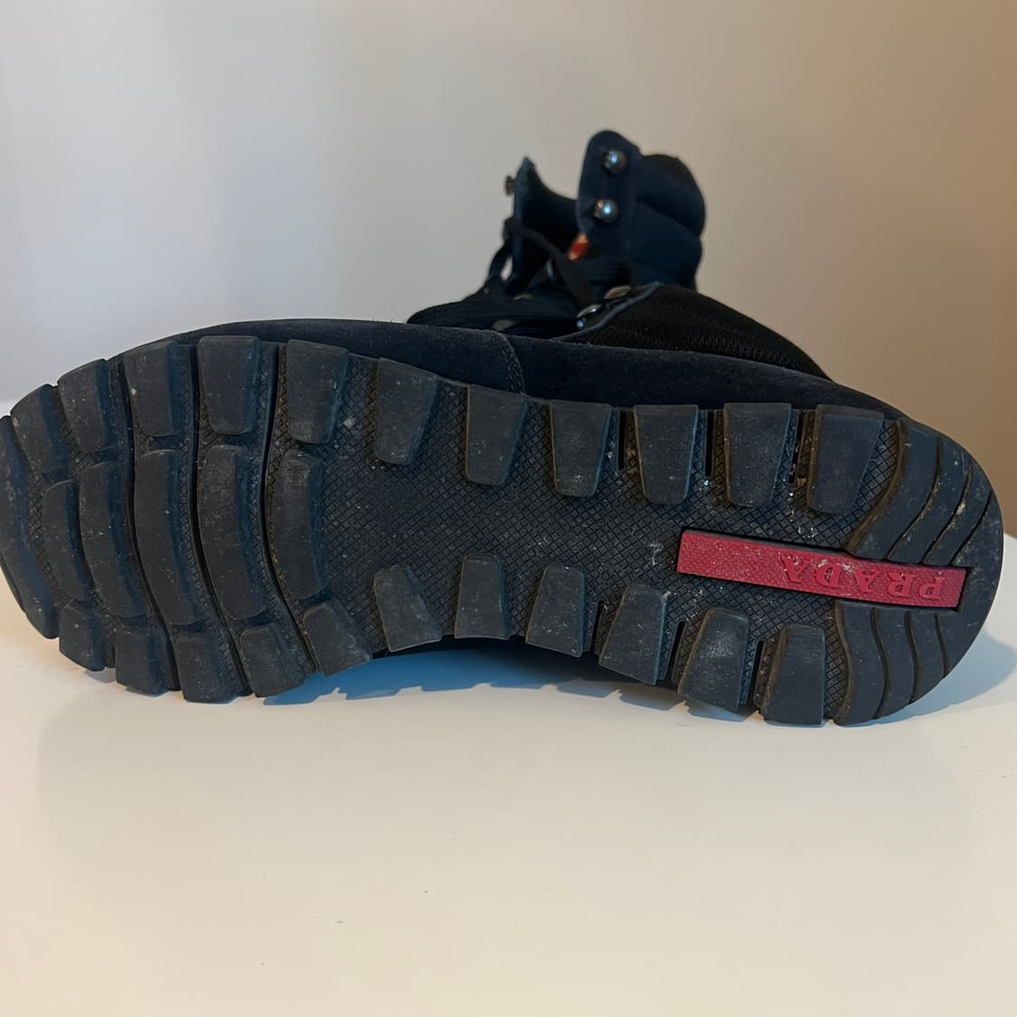 프라다 스웨이드 하이킹 부츠 상품이미지7