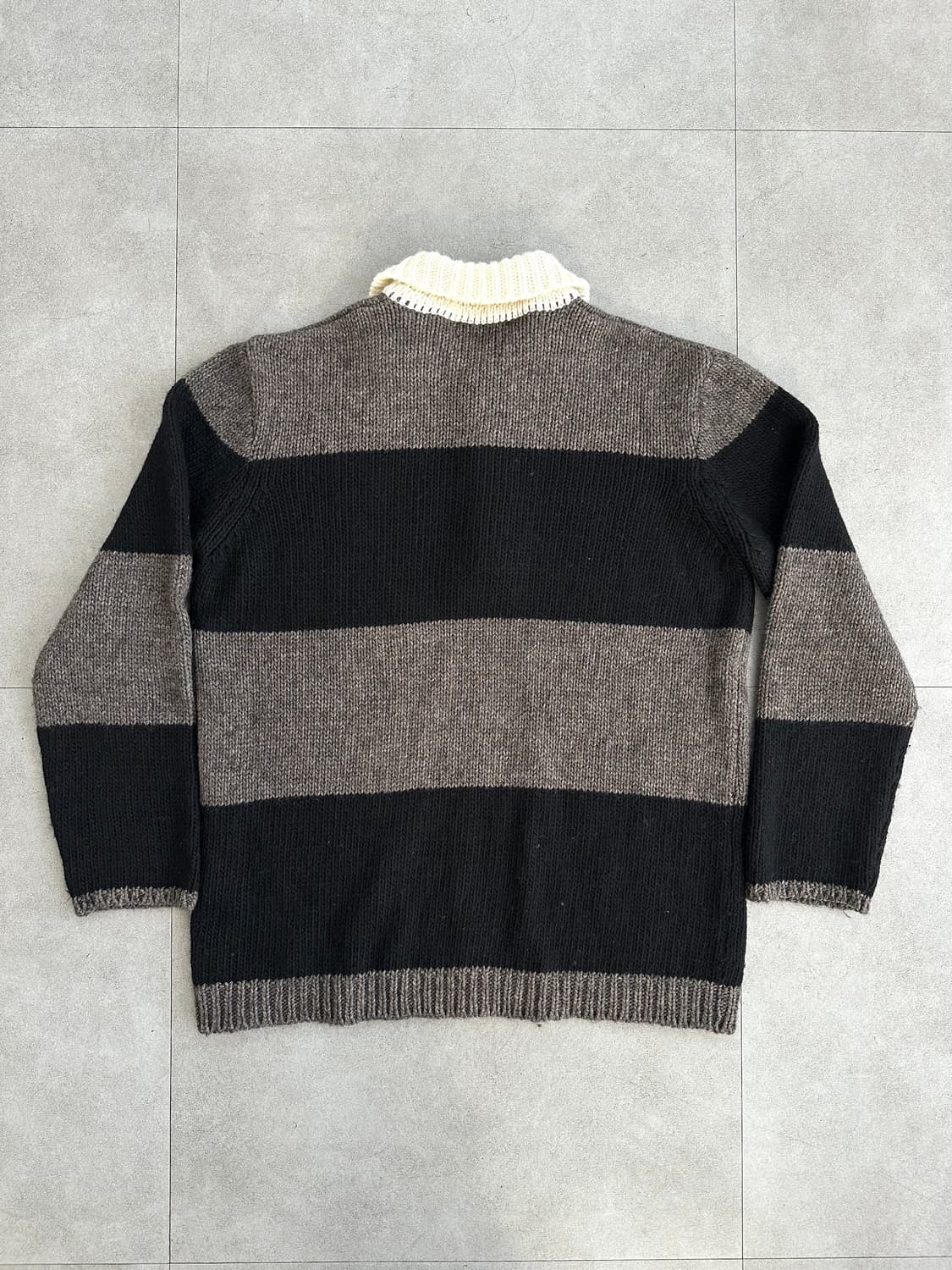 아워레가시 빅피케 스트라이프 니트 상품이미지6