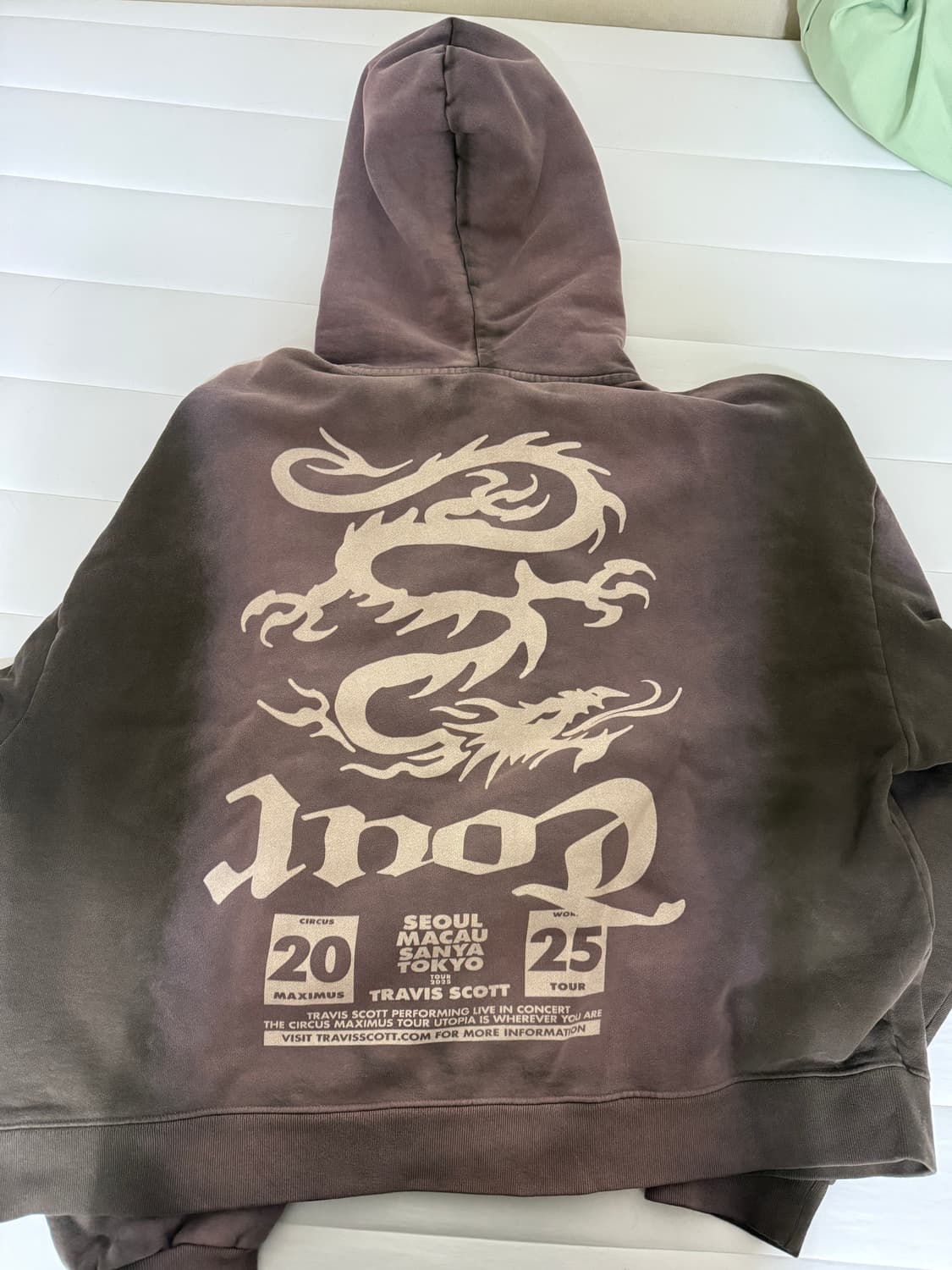 트래비스 스캇 2025 서울 머천 한정 후드집업 상품이미지2