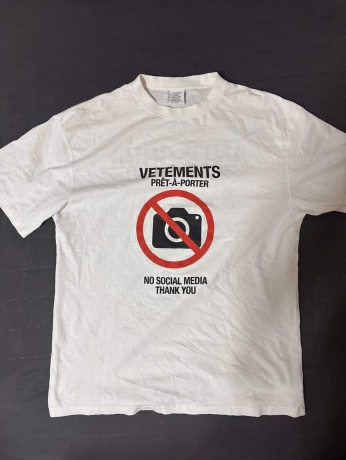 베트멍 안티소셜 티셔츠 상품이미지1