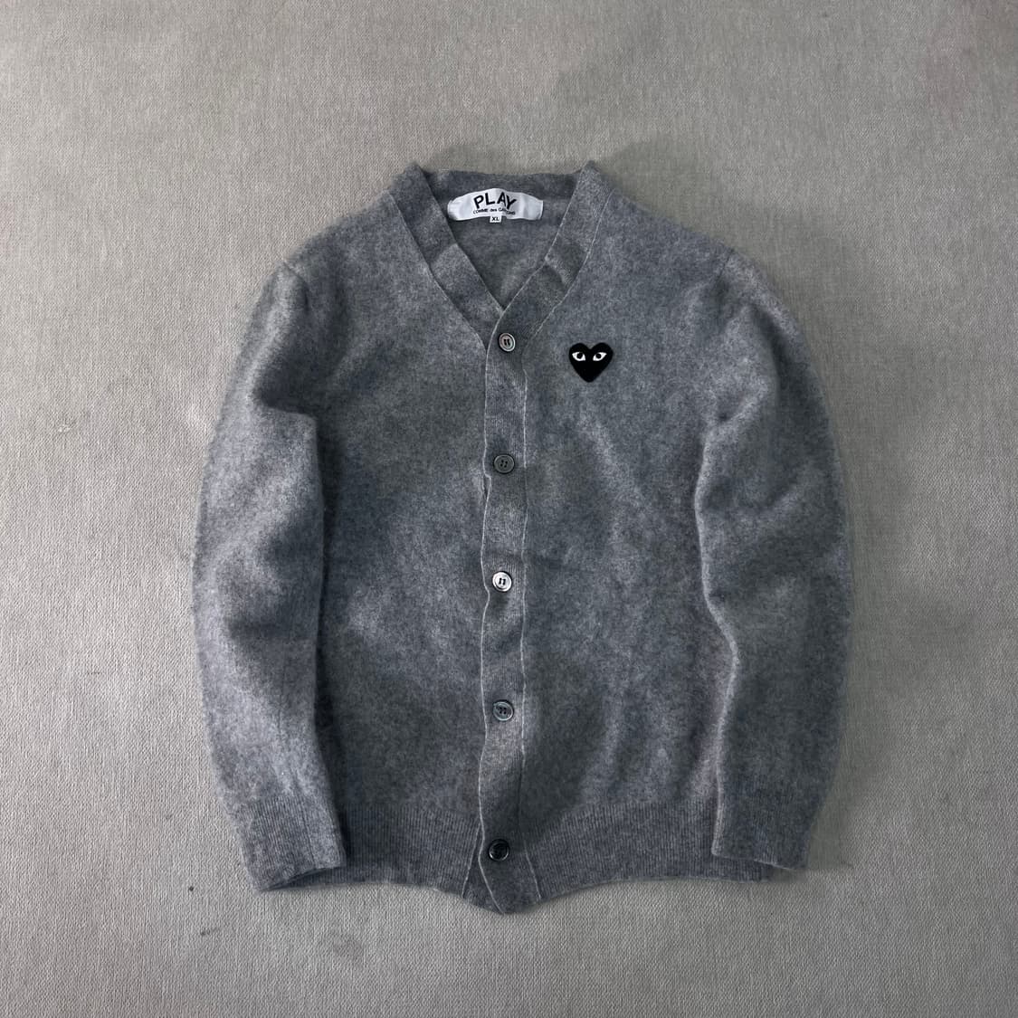 W 95 꼼데가르송 하트와펜 가디건 상품이미지1