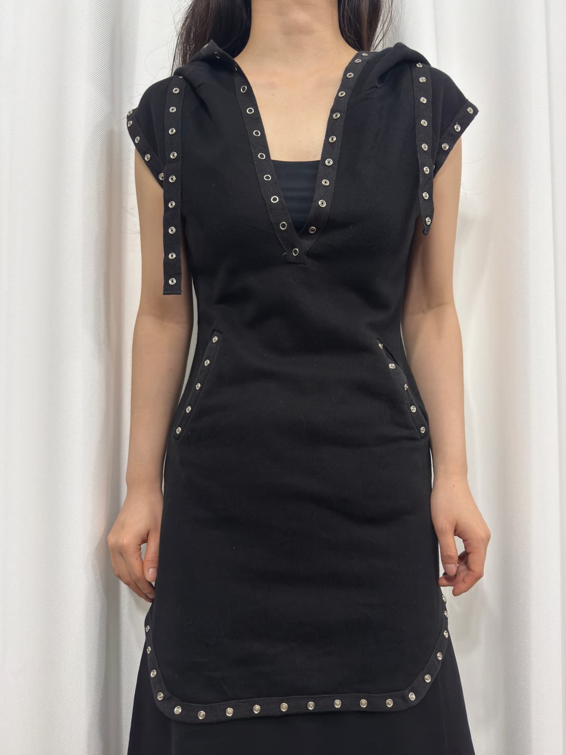 stud detail hood vest 상품이미지1