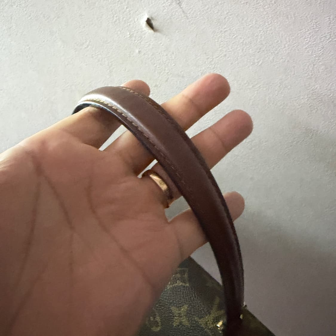 루이비통 모노그램 몽소 토트백 상품이미지3