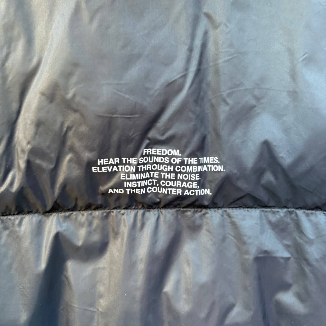 Gu x Undercover 지유 x 언더커버 패딩 상품이미지4