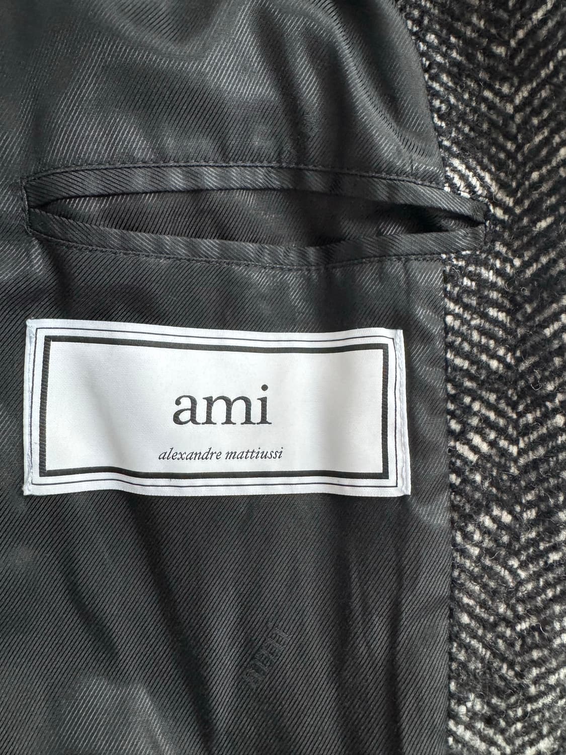 Ami Oversized Wool Herringbone Coat 아미코트 상품이미지8