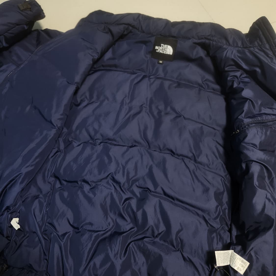 노스페이스 구스다운 네이비 패딩 상품이미지7