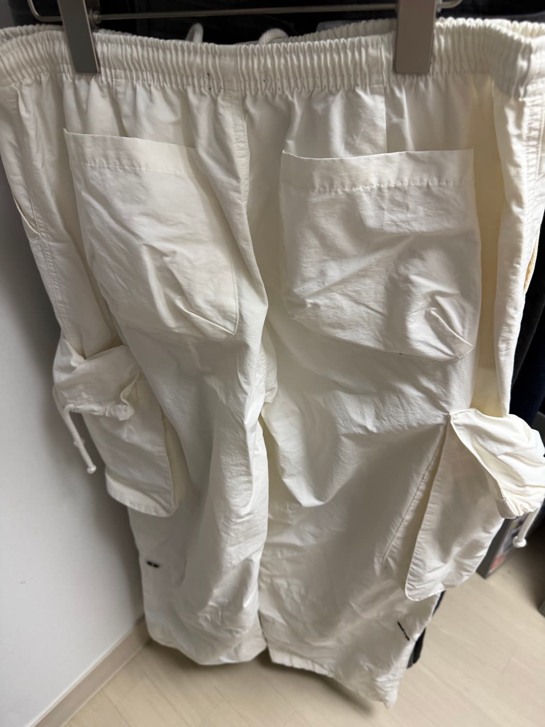 이알티알 파라슈트 팬츠 Parachute Pants White 상품이미지3