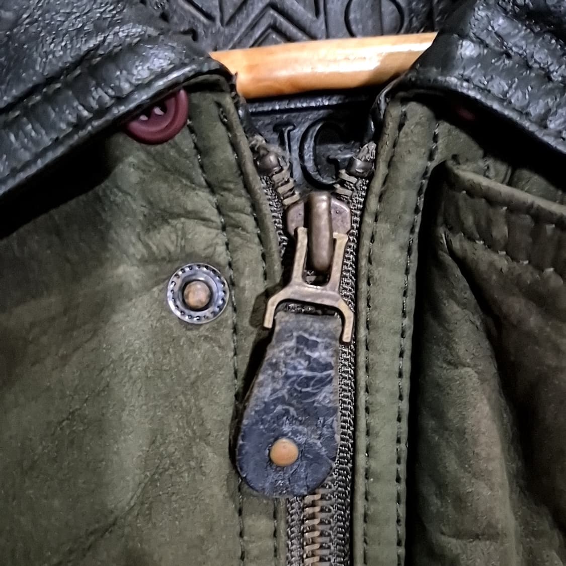 TownGent 가죽 봄버 자켓 상품이미지4