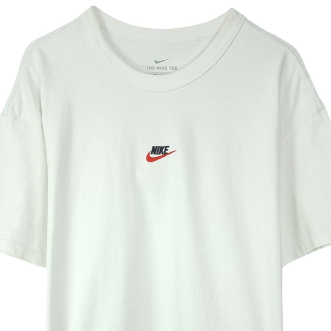 [나이키] 로고 자수 오버사의즈 반팔티 화이트 M20192 상품이미지4