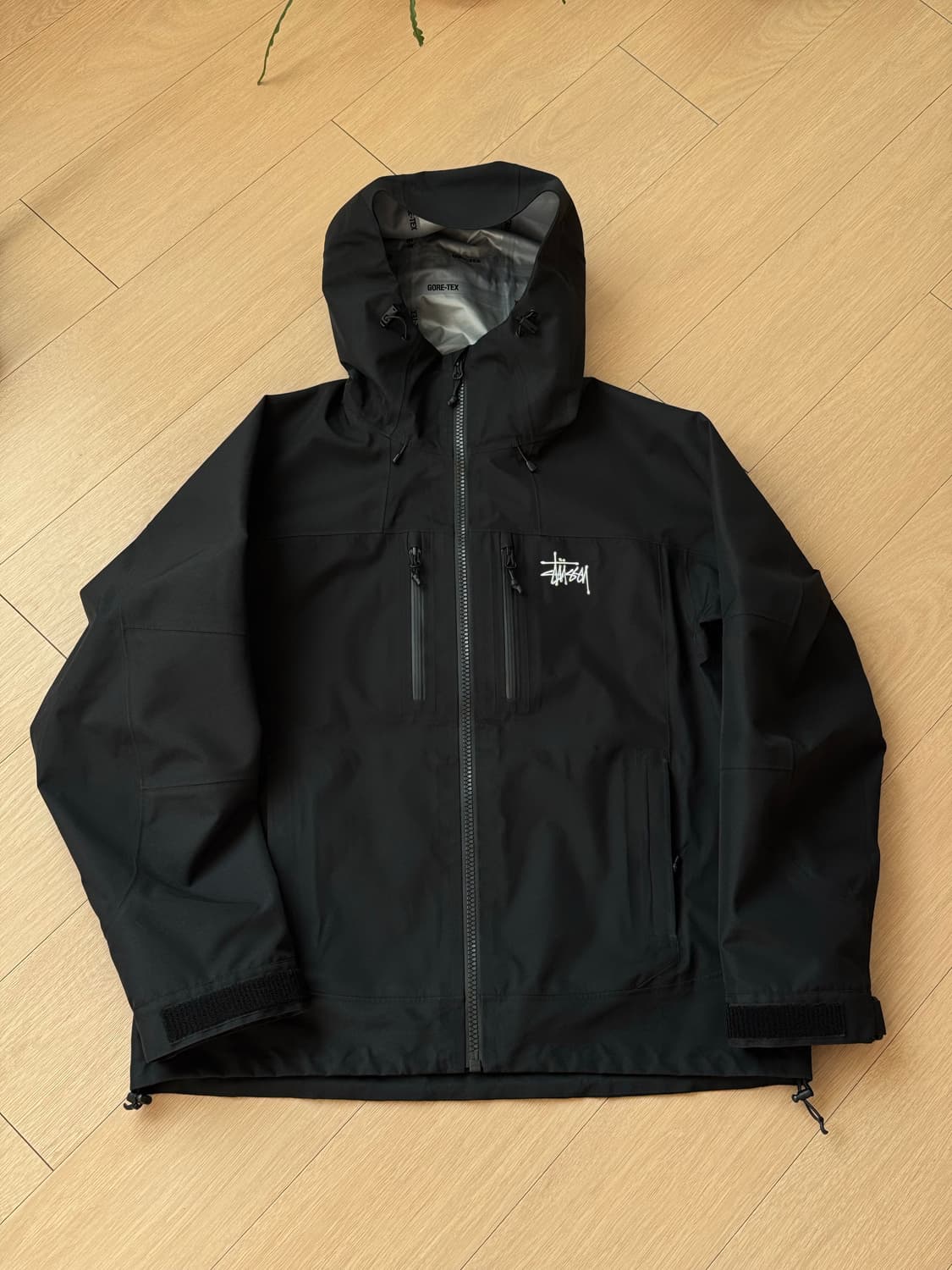 [S] 스투시 고어텍스 가이드 쉘 자켓 블랙 상품이미지1