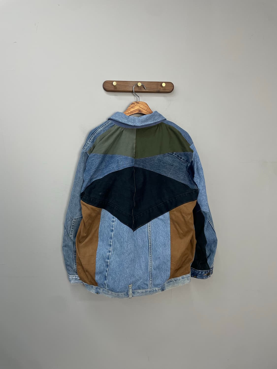 칼하트 커스텀 패치워크 데님 자켓 H1119 상품이미지5