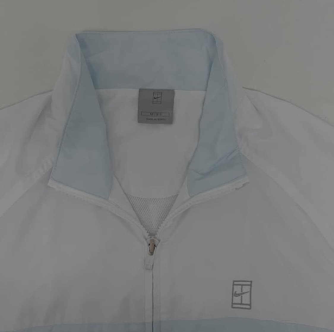 (매물없음)나이키 화이트 하늘 소라 바람막이 m 상품이미지3