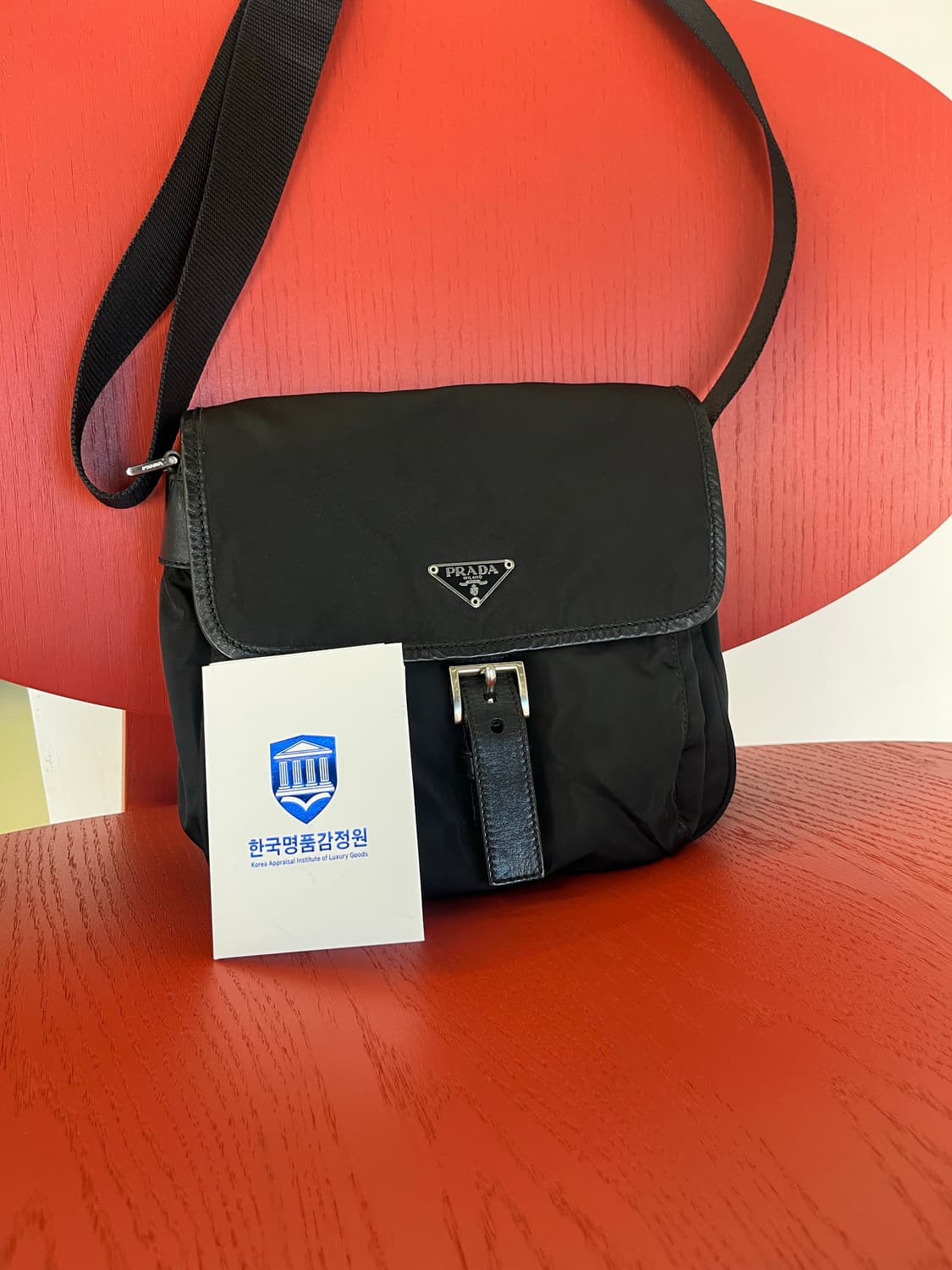 프라다 미니 메신저백 크로스백 주우재백 상품이미지3