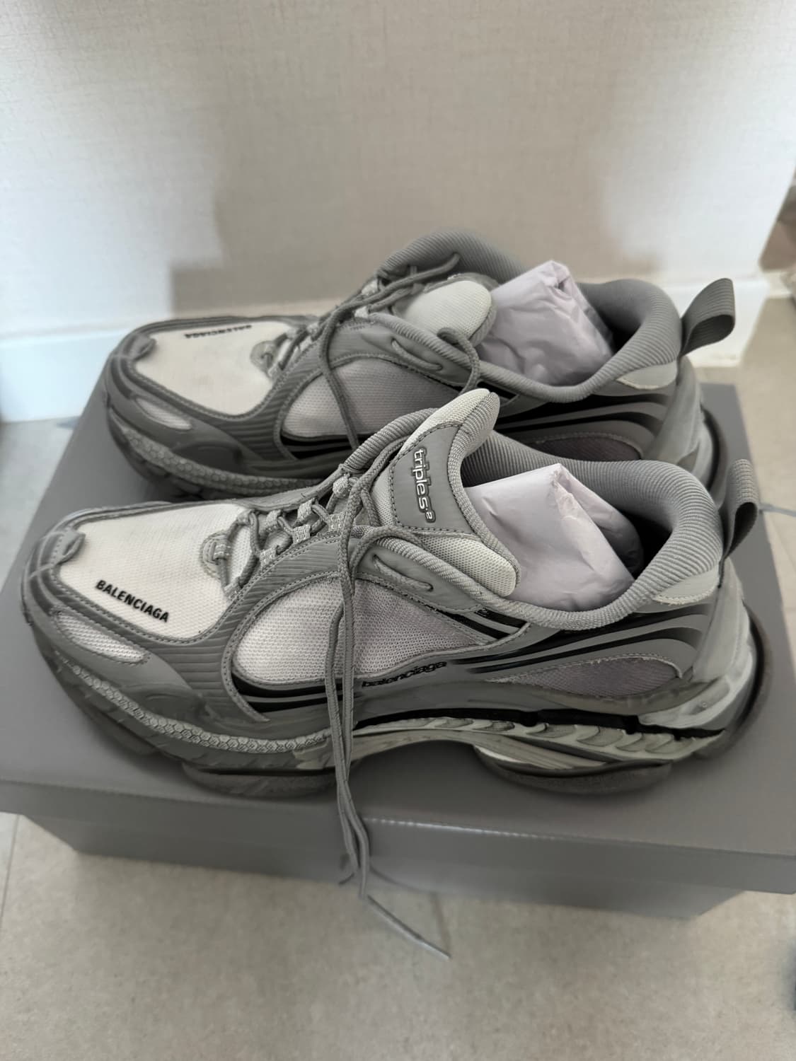 발렌시아가 트리플s 2 상품이미지2