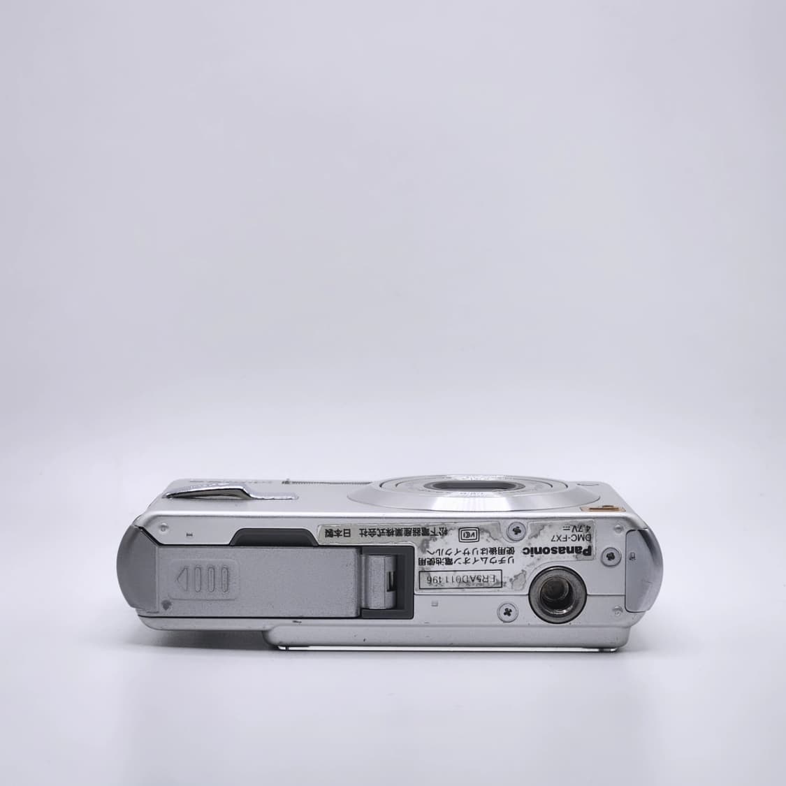 작례⭕️ 파나소닉 루믹스 DMC-FX7 실버 디지털카메라 상품이미지6