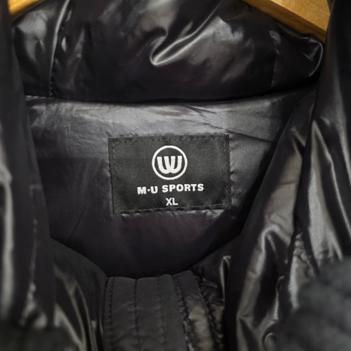 M.U SPORTS 뽀글이 후드 조끼 XL 블랙 상품이미지5