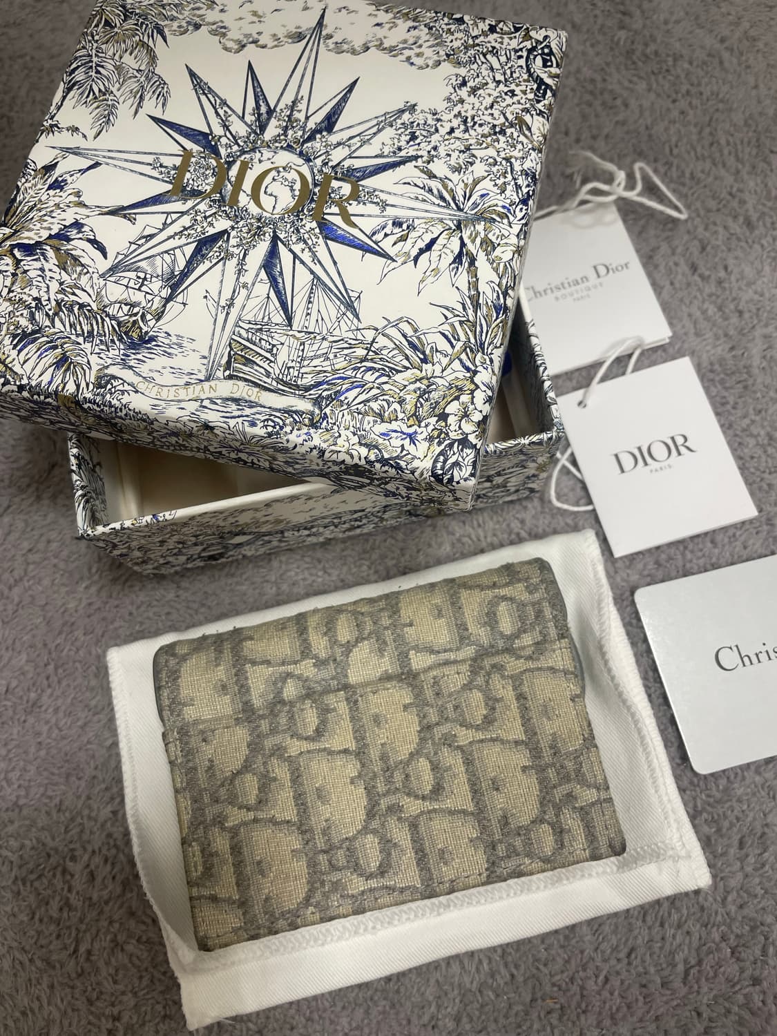 디올 오블리크 새들 여성 지갑 그레이 상품이미지2