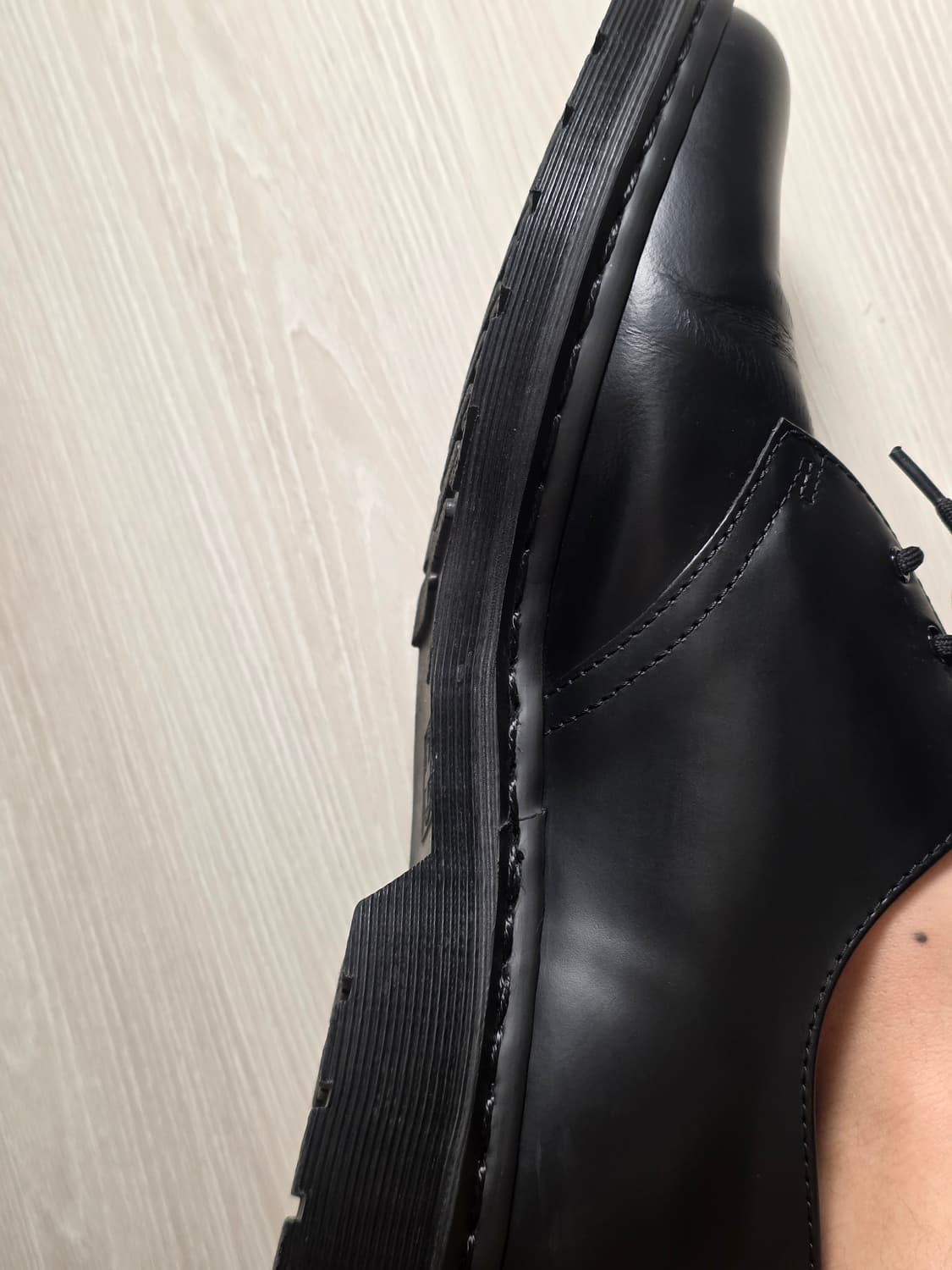 닥터마틴 1461 3홀 모노 블랙 상품이미지7