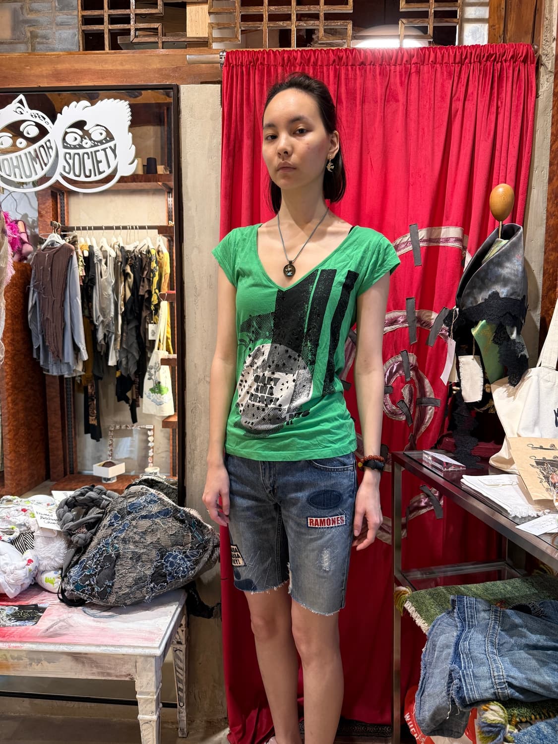 [Diesel] ONLY THE BRAVE 스터드 캡슬리브 v넥 티셔츠 상품이미지8