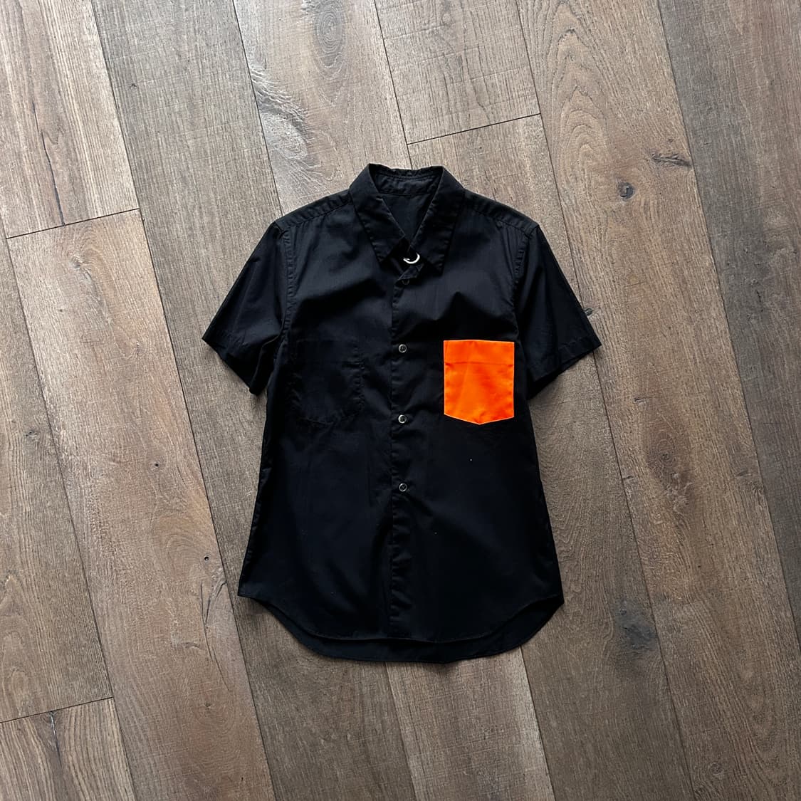 Pocket Detail Half Shirt 상품이미지1