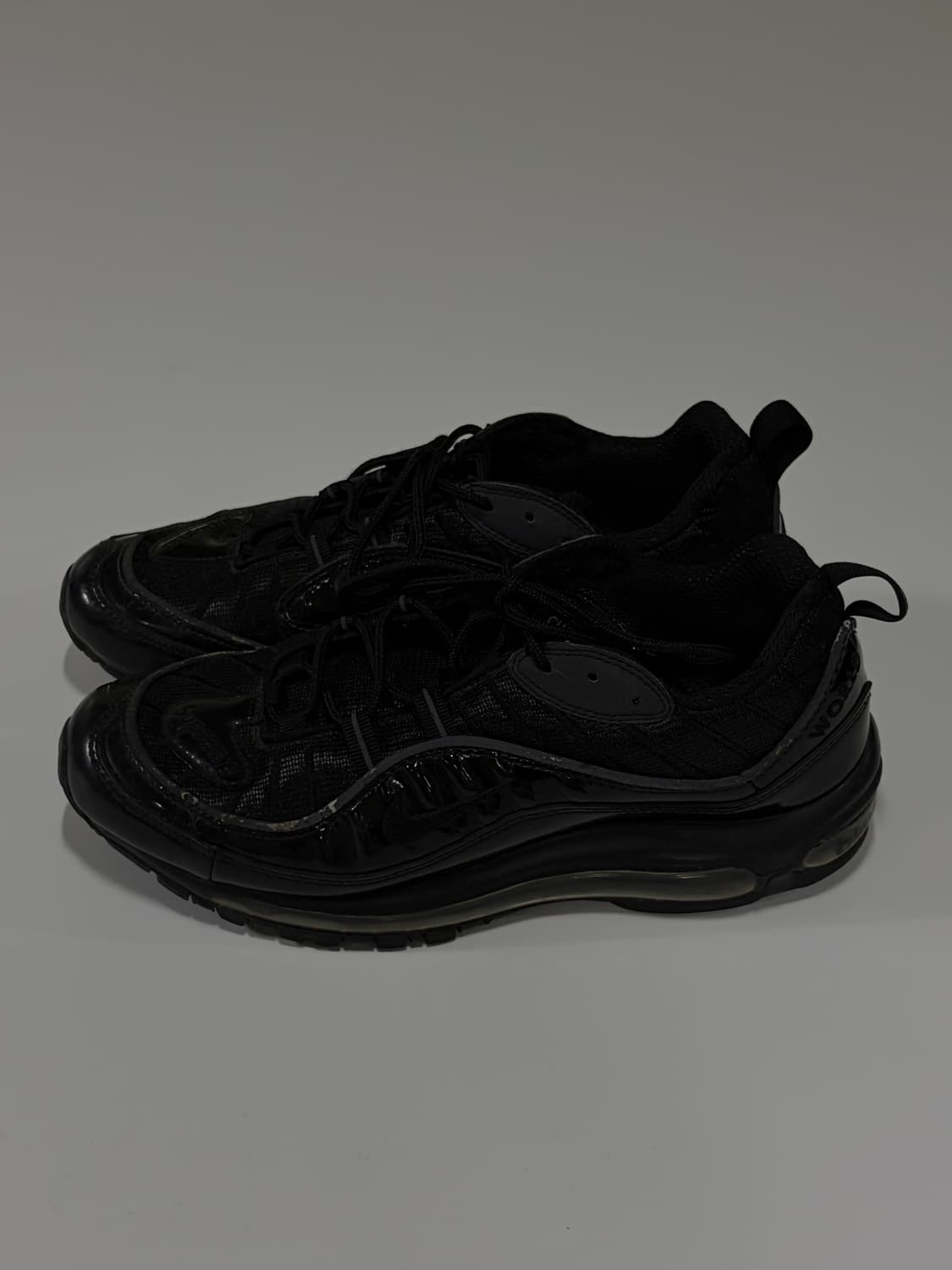 나이키(Nike) X 슈프림(Supreme) 에어맥스 98 상품이미지5