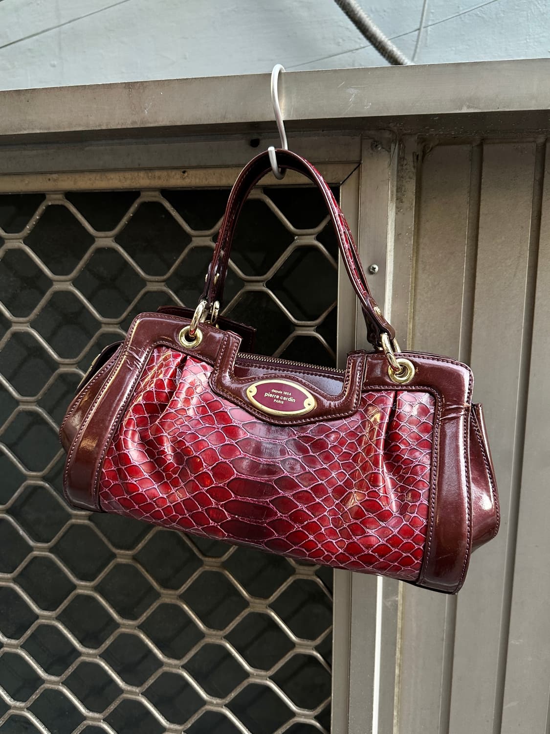 Pierre Cardin Paris croco burgundy bag 상품이미지1