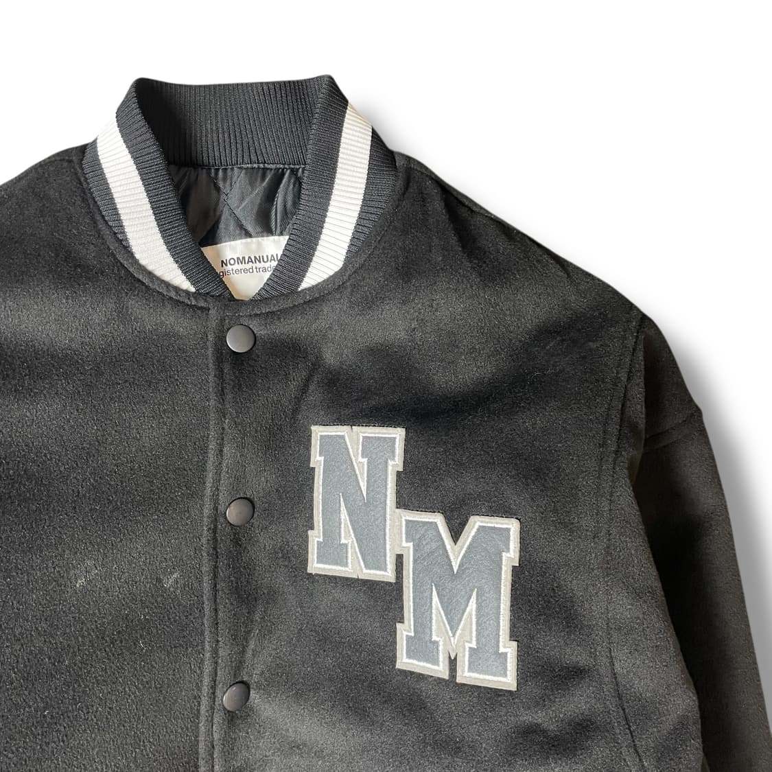 노메뉴얼 빅로고 테일러 블랙 바시티 자켓 M 상품이미지3