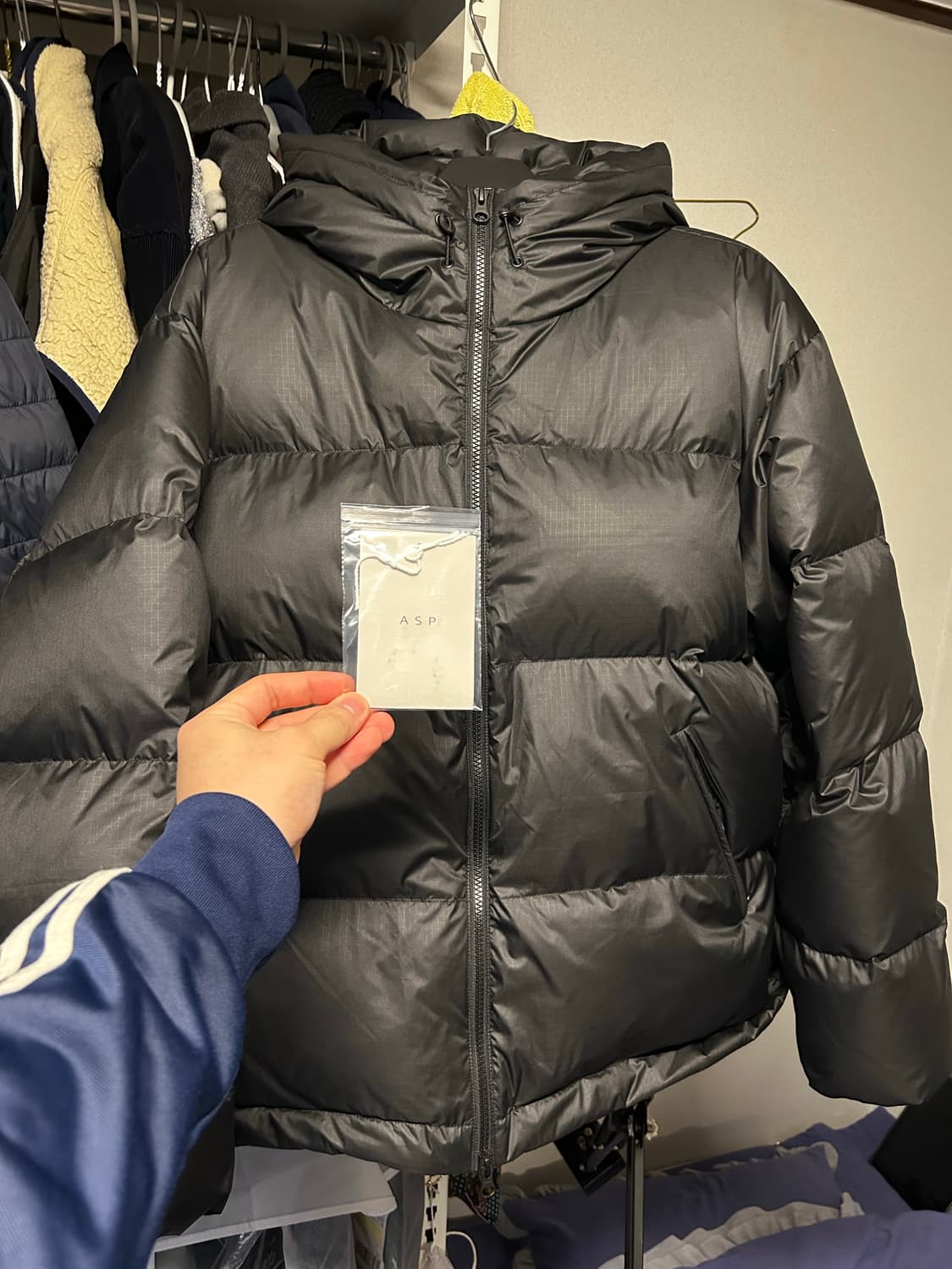 애습 구스 다운 푸퍼 XL 상품이미지4