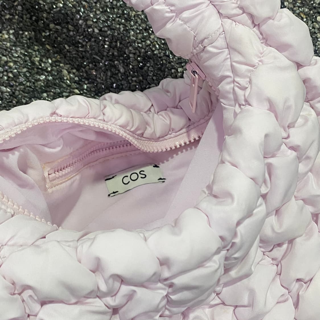 COS 퀼티드 마이크로 미니 백 B4457 상품이미지2