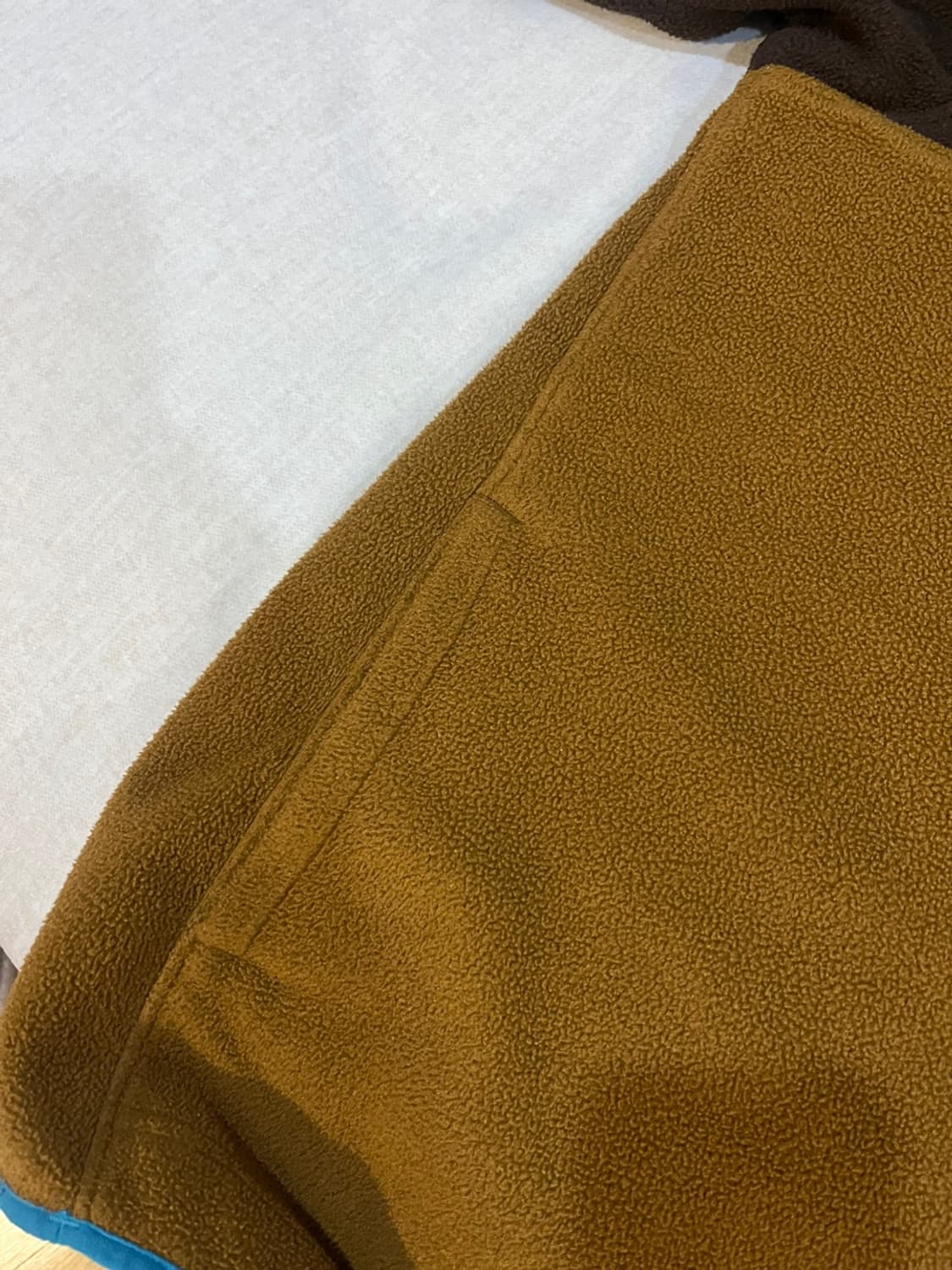 파타고니아 신칠라 후디 후드 플럼 포켓 플리스 후리스 상품이미지3