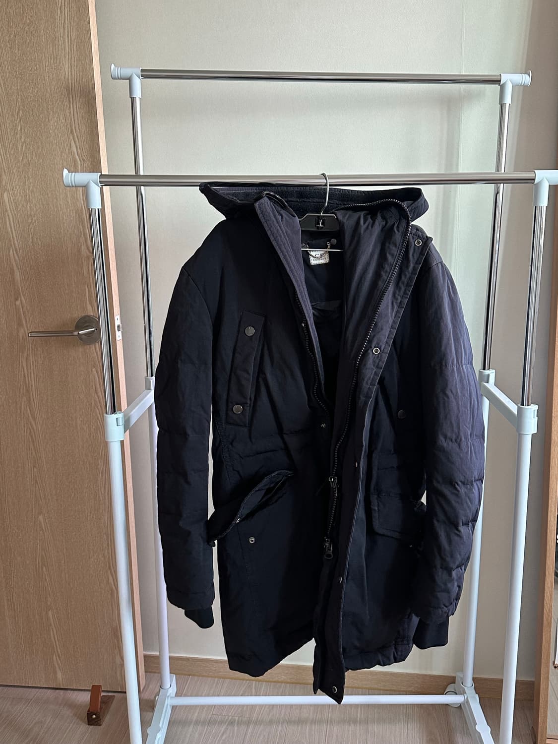 Cp컴퍼니 패딩 95사이즈 상품이미지1