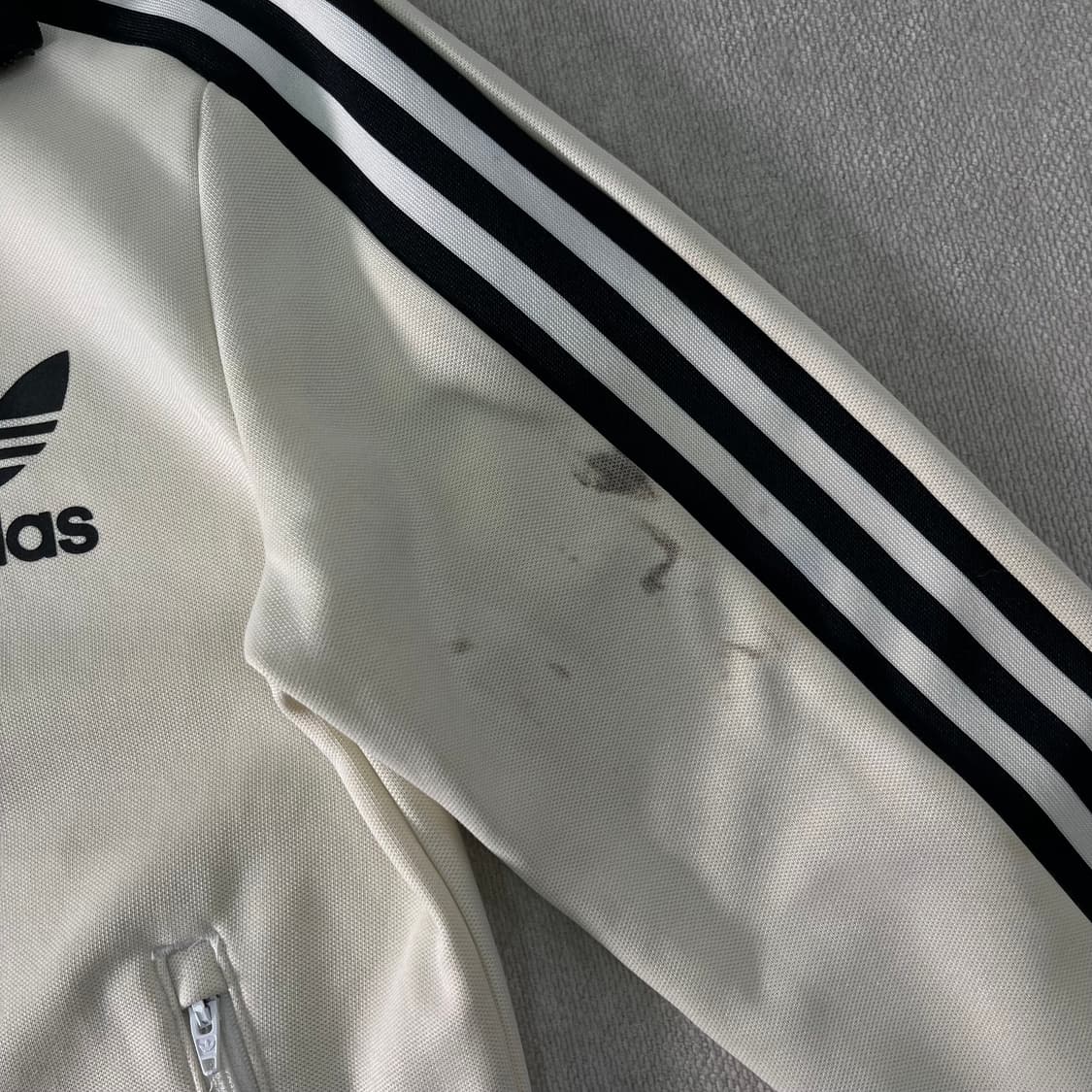 W 95 아디다스 베켄바우어 흰검 트랙탑 져지 상품이미지4