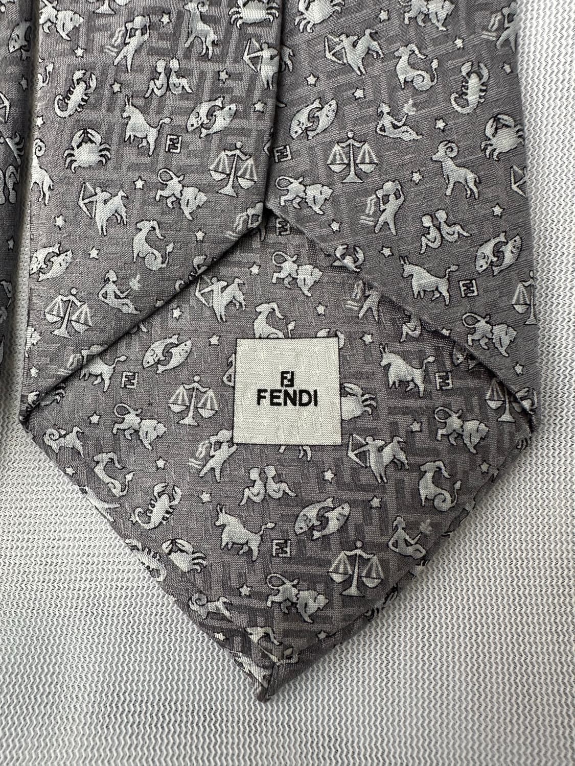 펜디 남성 실크 넥타이 상품이미지4