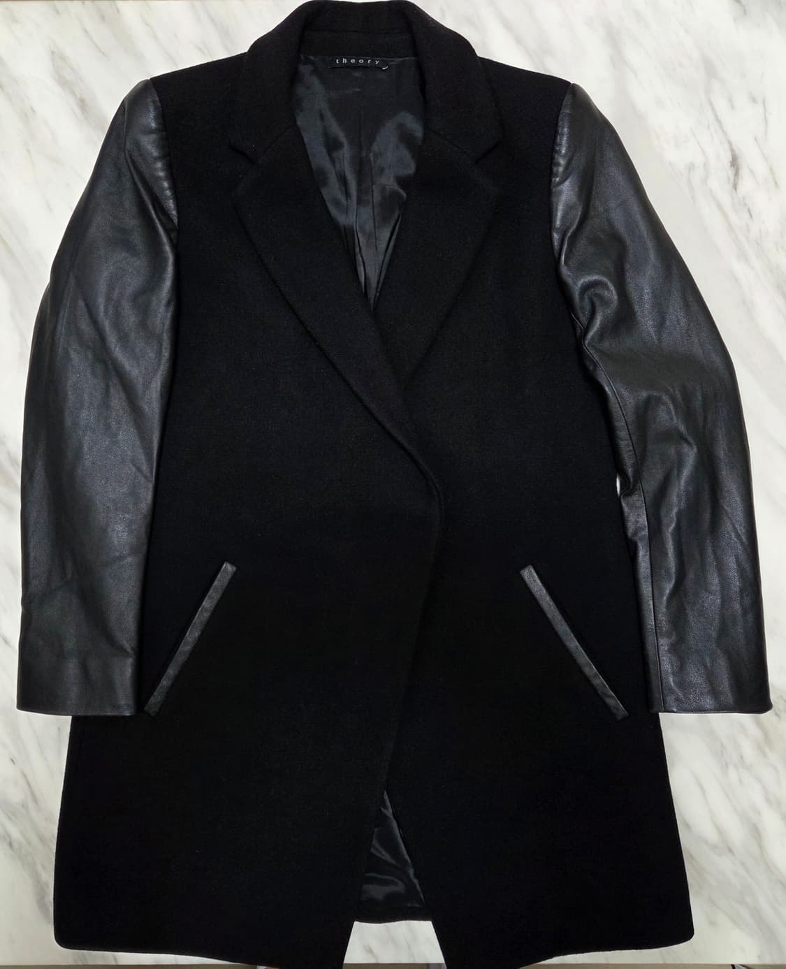 띠어리 가죽 믹스 코트 상품이미지1