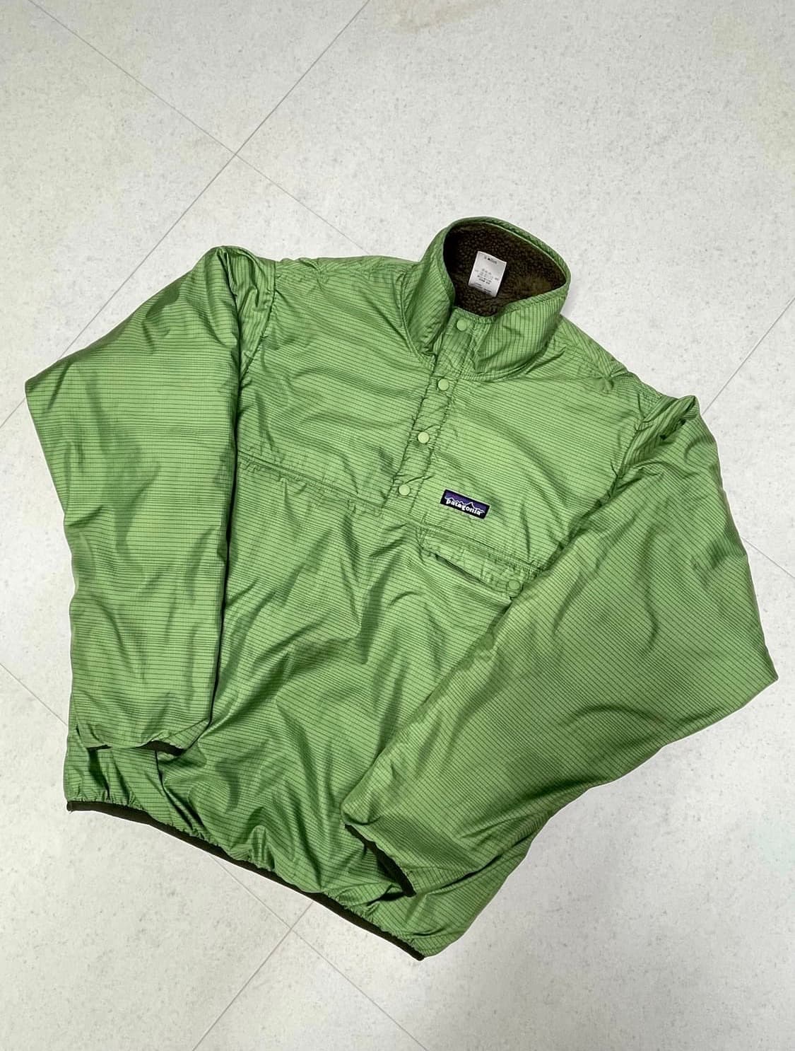 파타고니아 빈티지 글리세이드 리버시블 딥파일 신칠라 카키/그린 상품이미지3