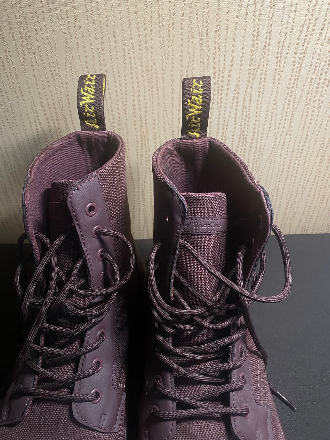 닥터마틴 콤스테크 8홀 자주색 상품이미지2