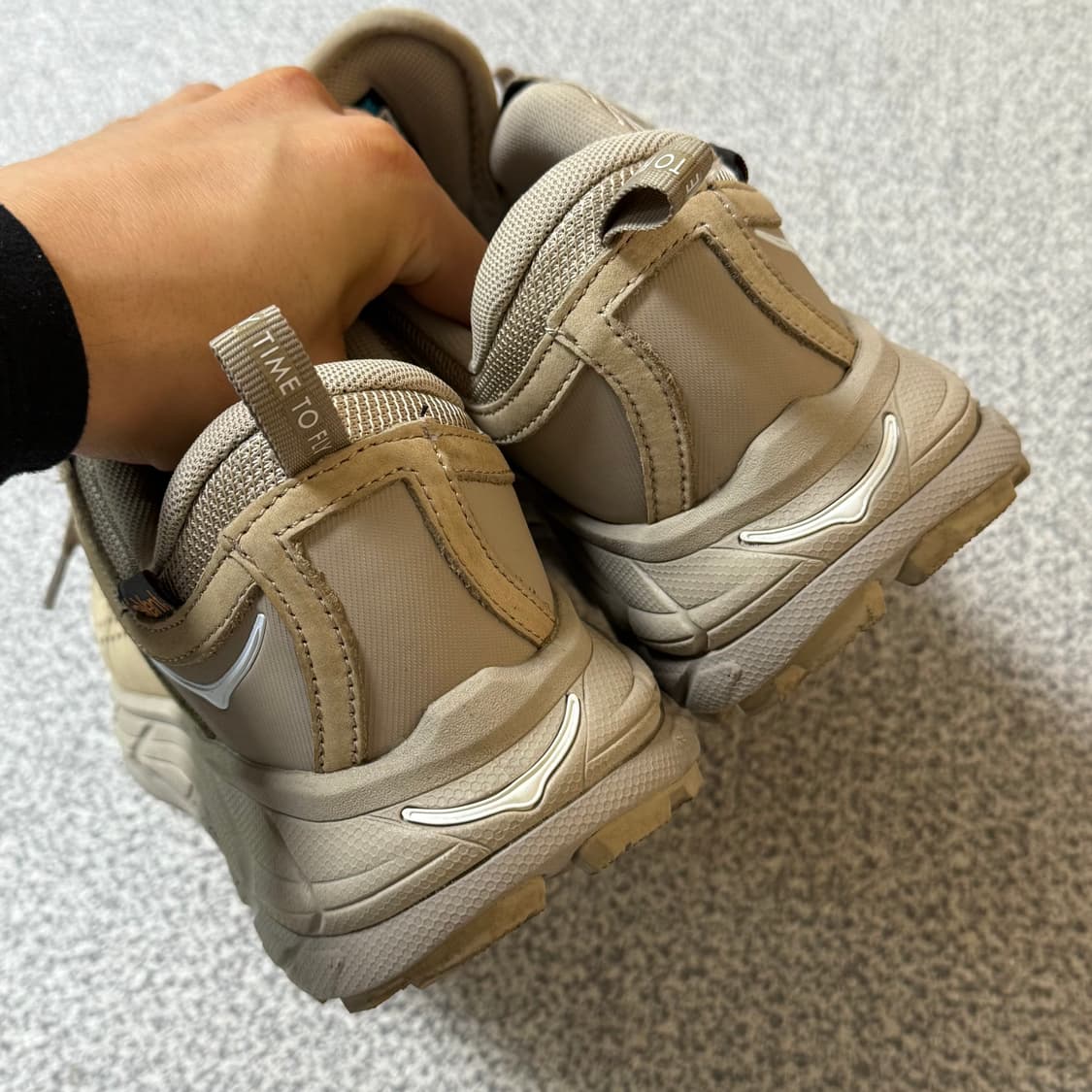 [정가 70만원] 호카 토르 울트라 WP 심플리 토프 260 상품이미지5