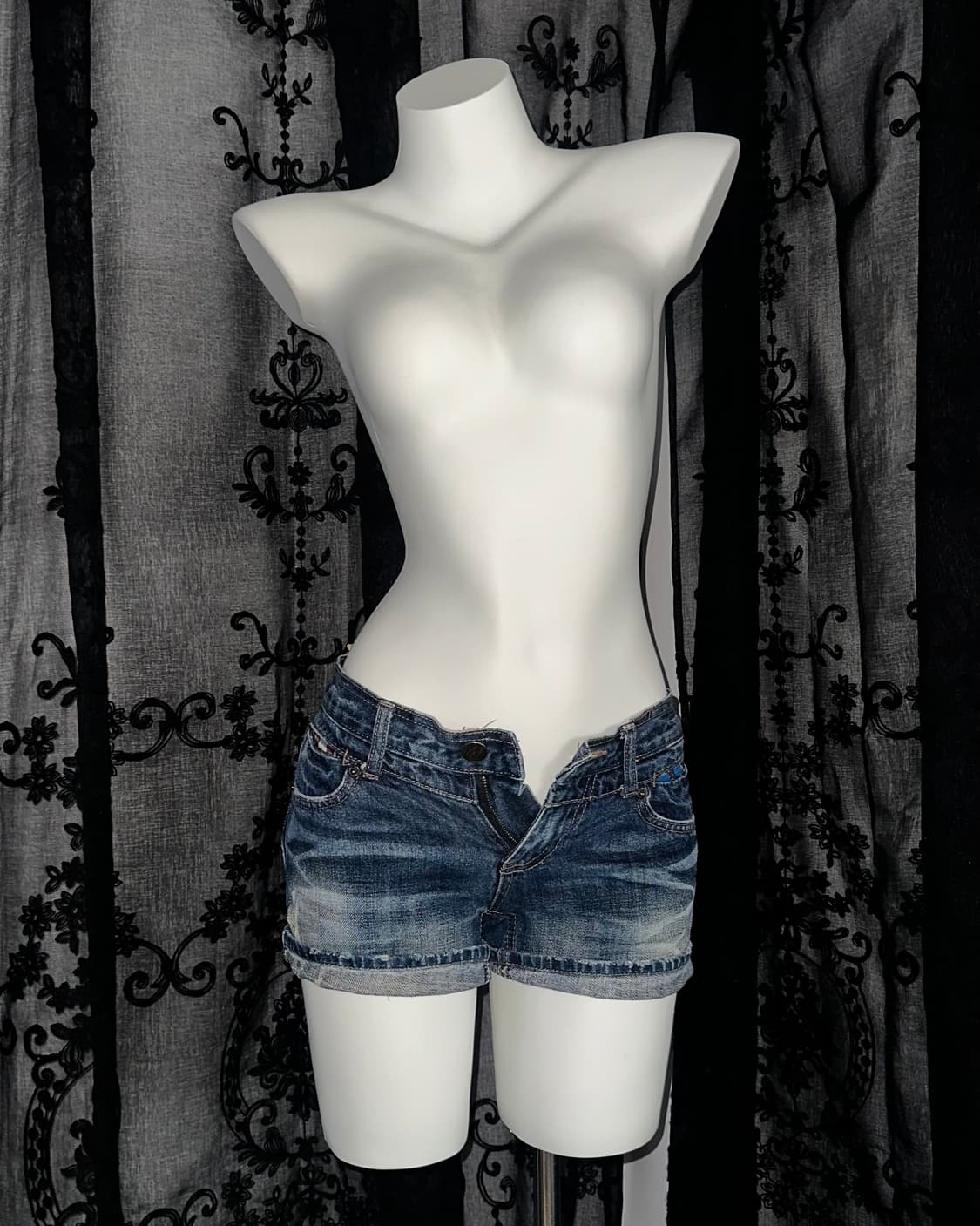 blue washed plaid trim denim shorts 상품이미지1